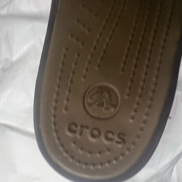 CROCS Women’s Sandals - Picture 9 of 9